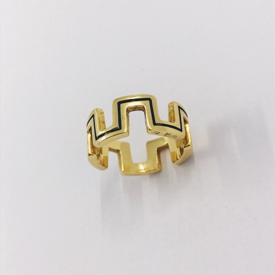 Anillo Puig Doria en oro amarillo