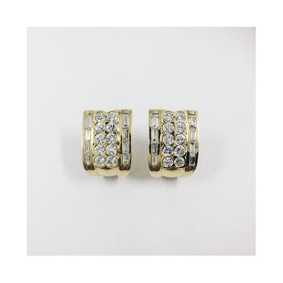 Pendientes de oro y diamantes