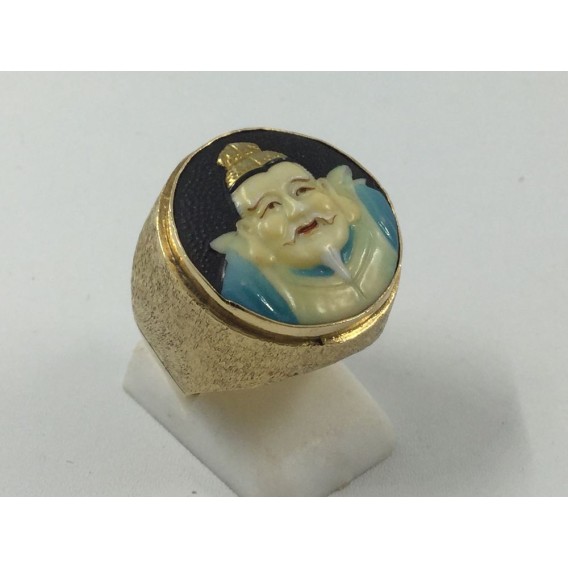 Anillo tipo sello con motivo de personaje oriental