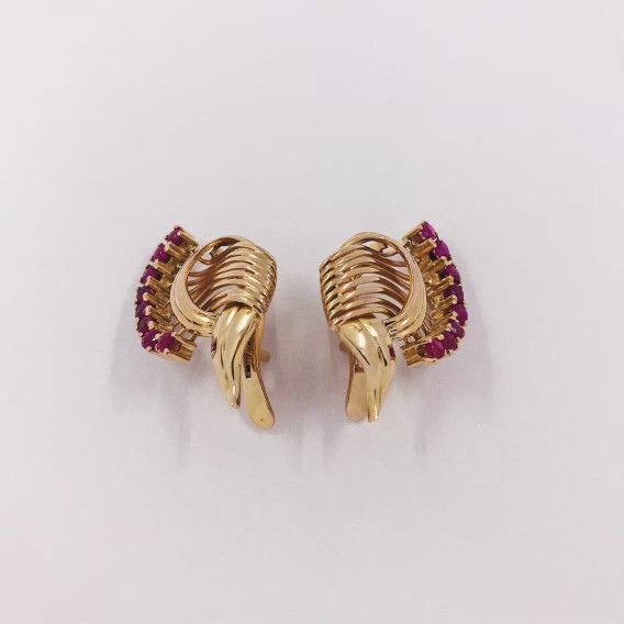 Pendientes en oro 18kt con rubÃ­s