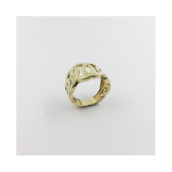 Anillo de oro