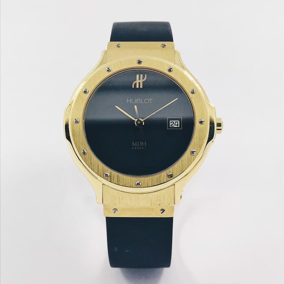 Hublot classic cadete en oro