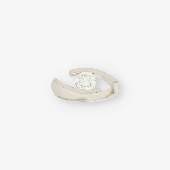 Anillo solitario oro blanco 18kt con brillante