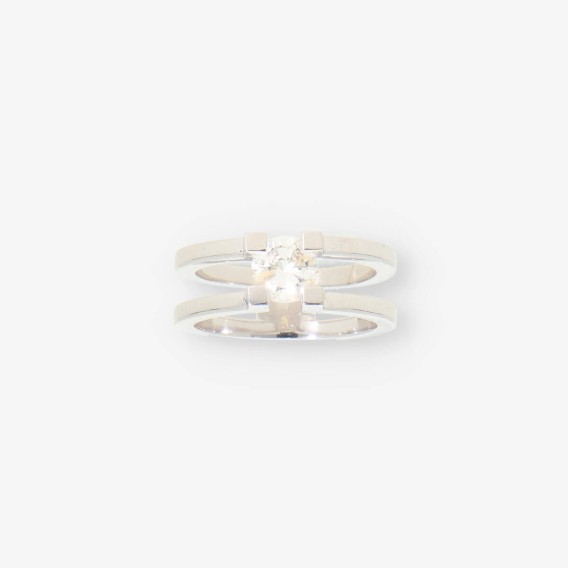 Anillo oro blanco y bri aprox. 0,91 Qt.