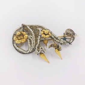 Antiguo broche de oro y perlitas | Comprar broches de segunda mano